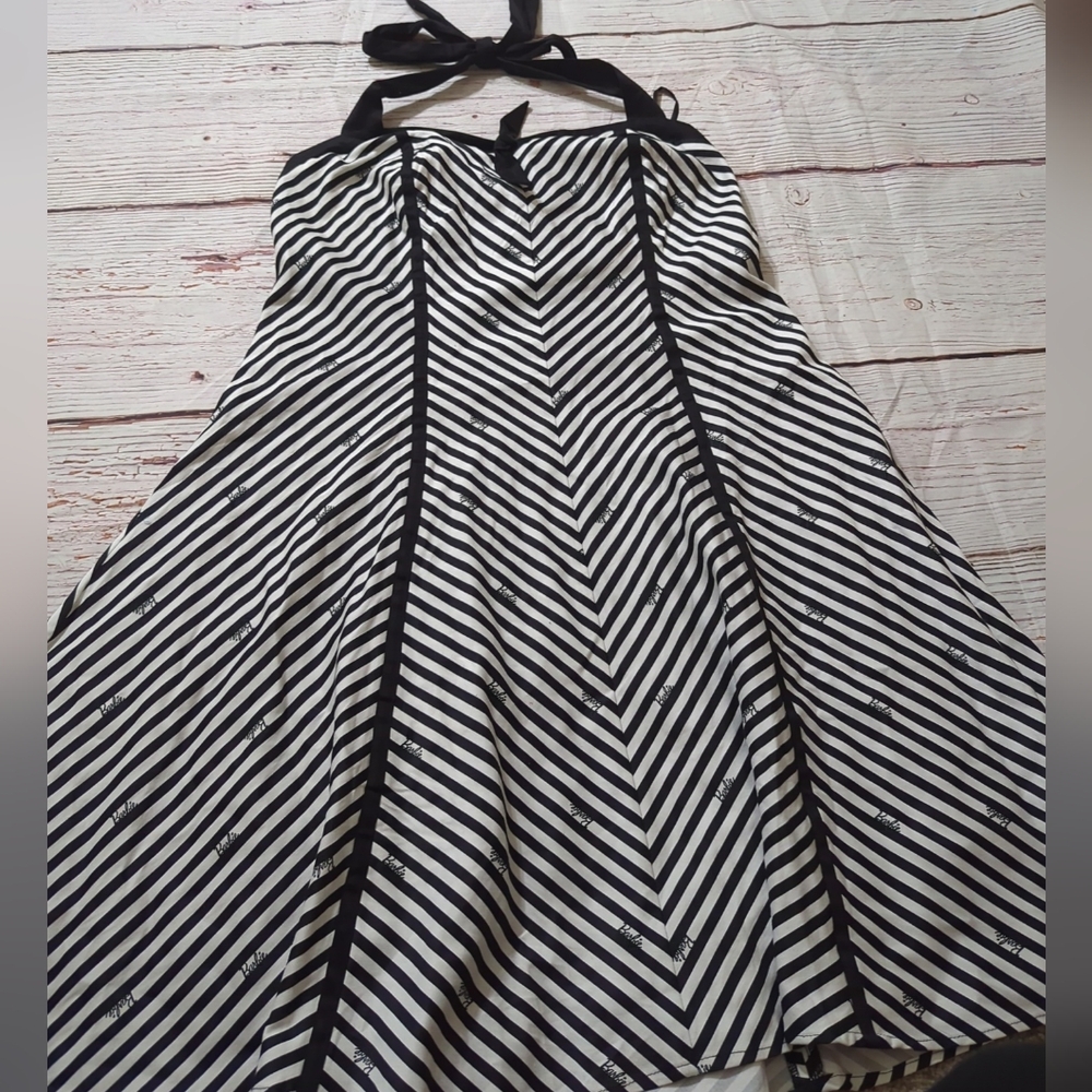 Torrid X Barbie Black & White Retro Stripe Swing Flare Halter Dress SZ 16 NWT - Picture 11 of 11